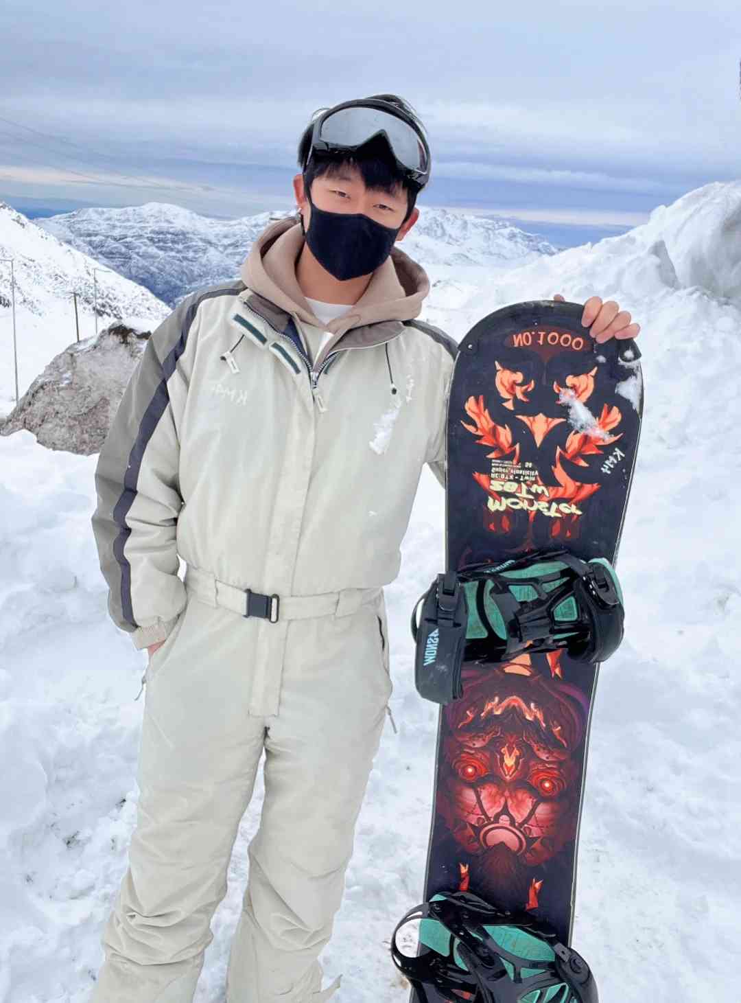 What's the Best Self-Guided Tour for Budget Skiing in Chile This Season?
