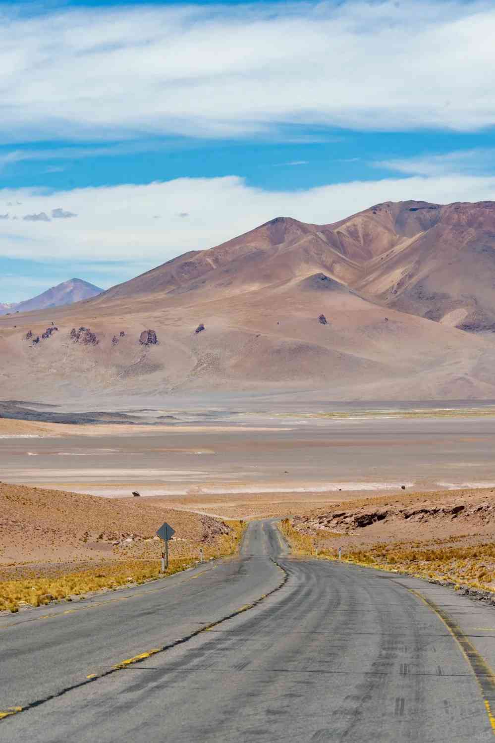 What's the Best Self-guided Tour Route for Budget Travel in Chile's Atacama Desert?