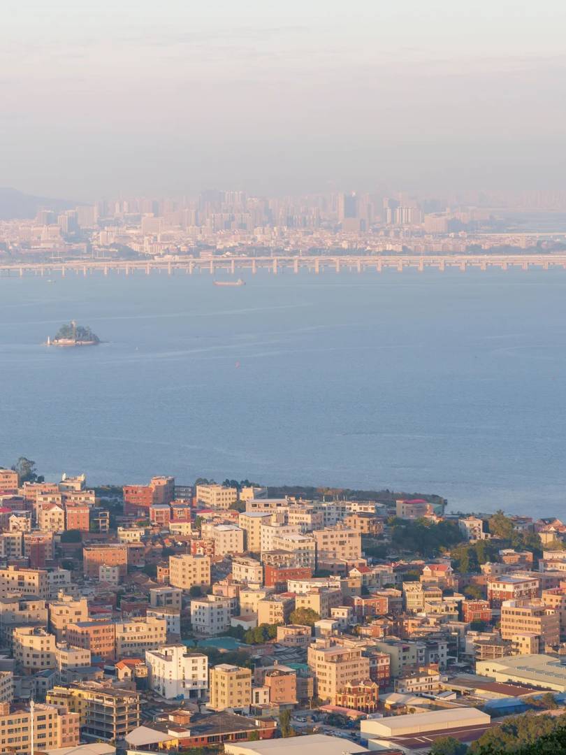 Xiamen's Rio de Janeiro-Version Walk: Mountains, Sea Views, and Must-Skip Routes
