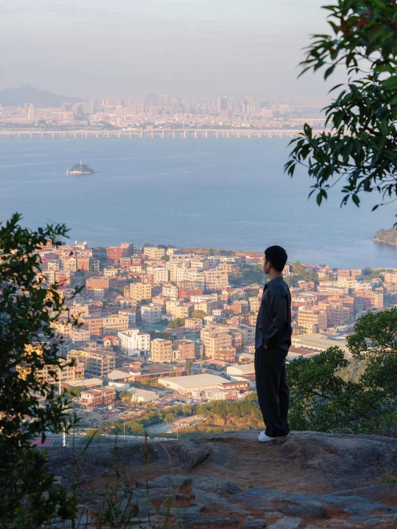 Xiamen's Rio de Janeiro-Version Walk: Mountains, Sea Views, and Must-Skip Routes