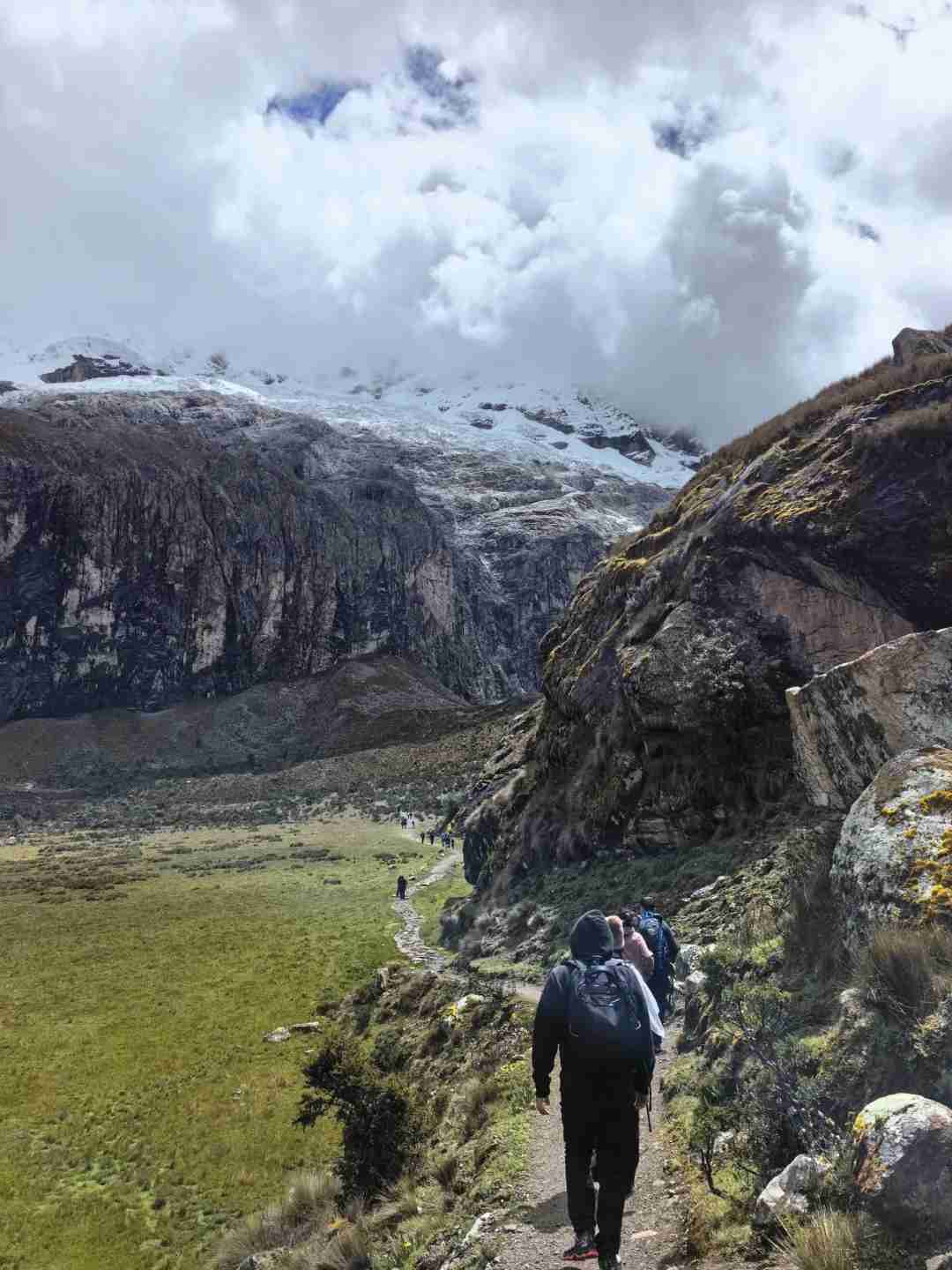 Exploring Huaraz: A Last-Minute Trek to Peru's Mini Patagonia and Stunning Lakes