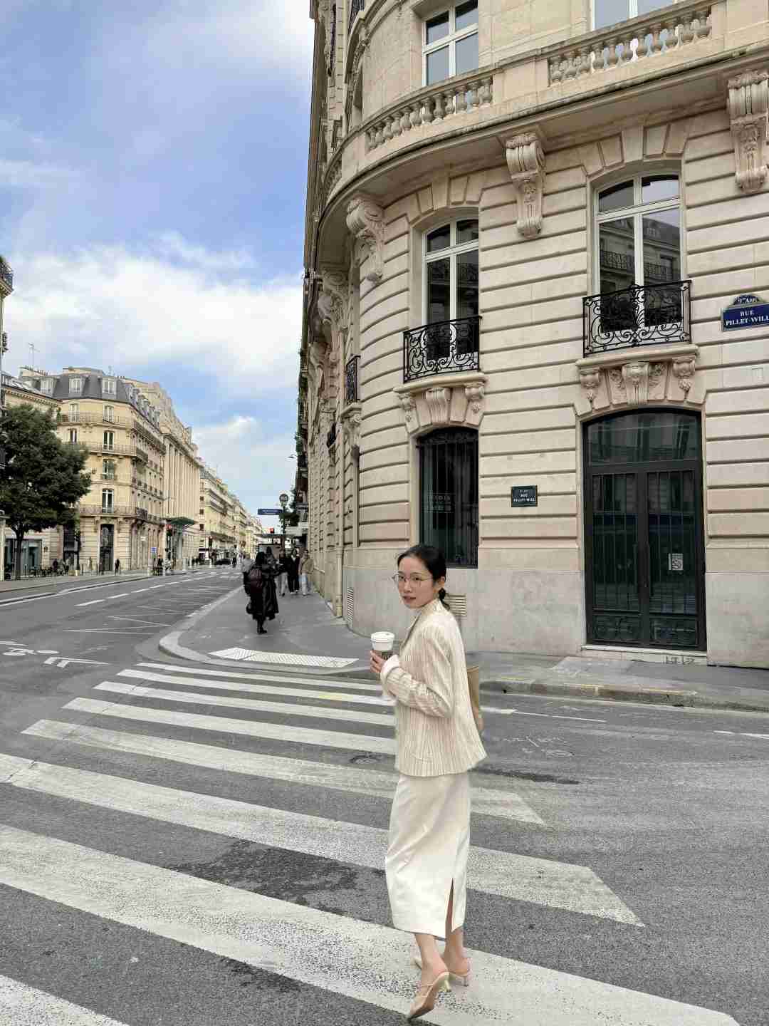 Un an à Paris : Réflexions sur la vie d'expatrié, les chocs culturels et les souvenirs inoubliables