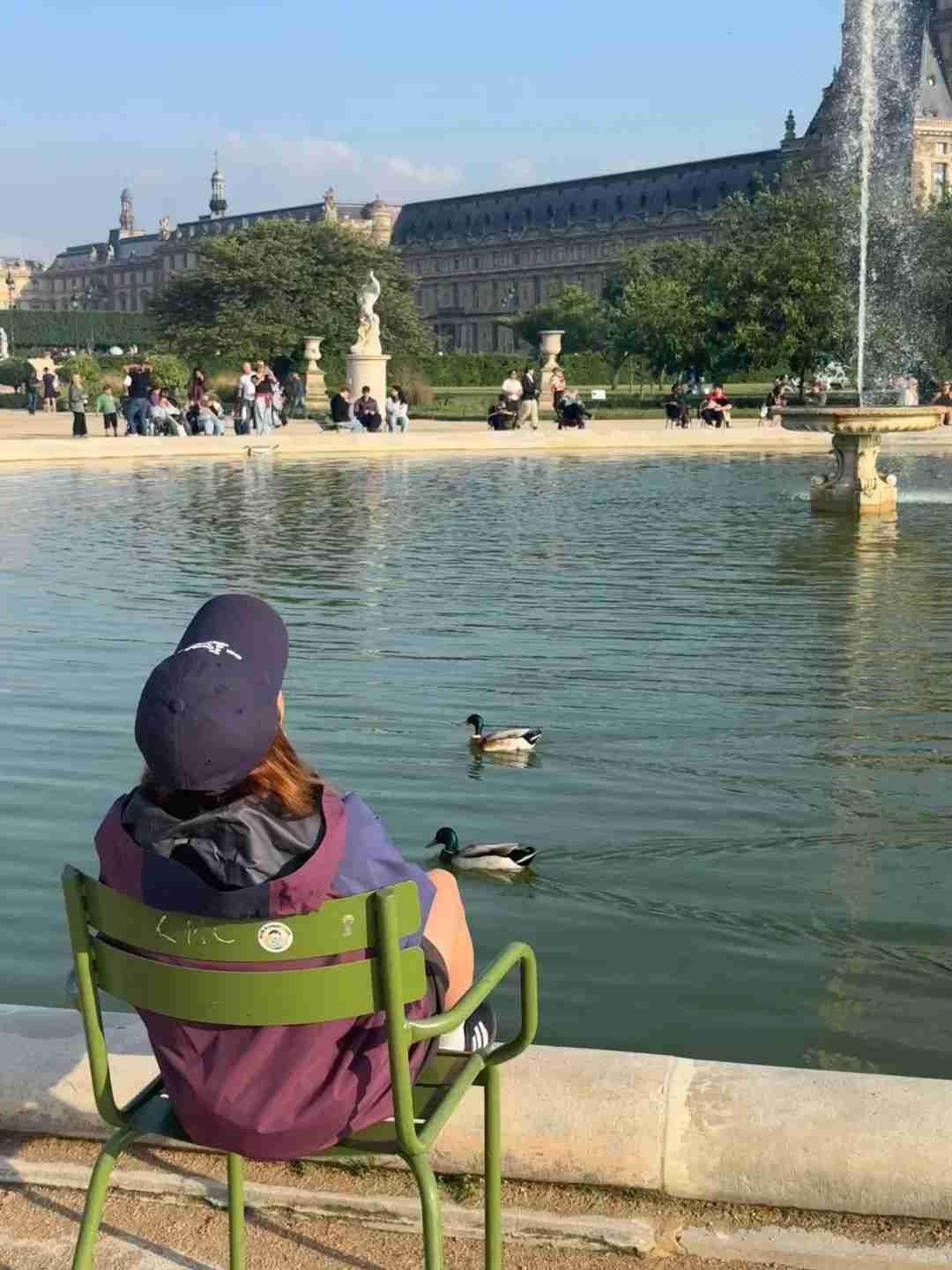 Guide de voyage à Paris pas cher : Conseils pour un voyage abordable d'un jeune de 26 ans et incontournables à visiter