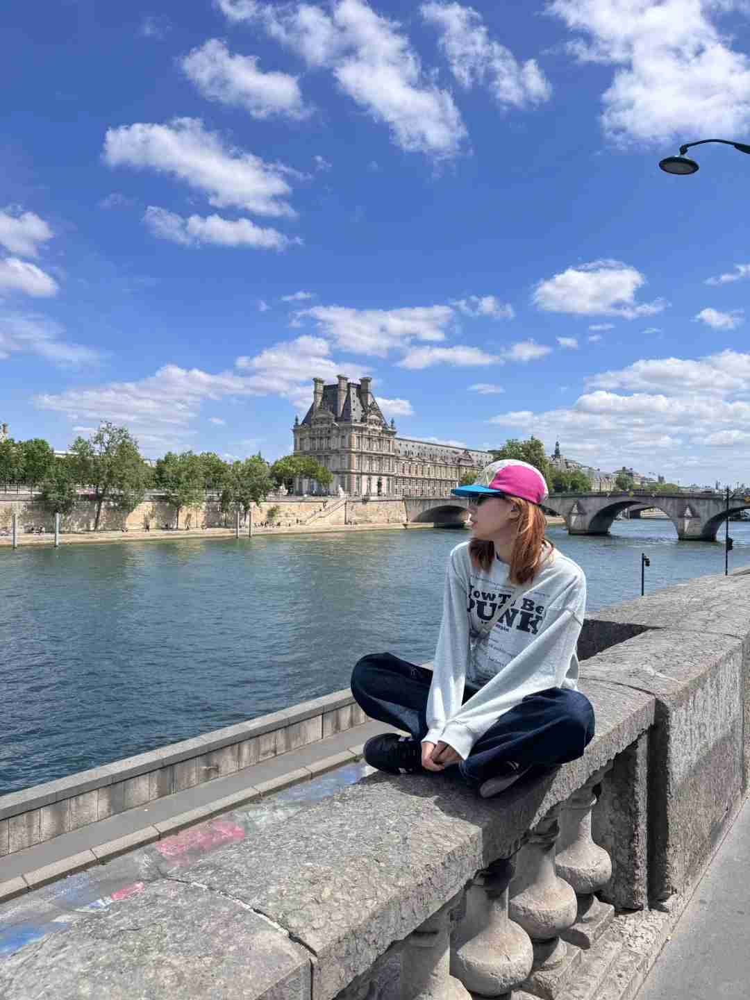 Guide de voyage à Paris pas cher : Conseils pour un voyage abordable d'un jeune de 26 ans et incontournables à visiter