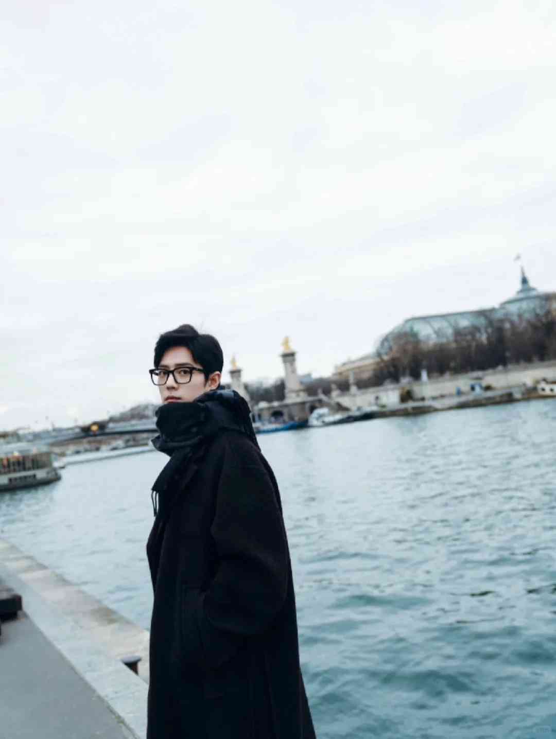 Découvrez les secrets des lieux photo à Paris de Xiao Zhan : 7 endroits cachés qui correspondent aux angles emblématiques de la célébrité