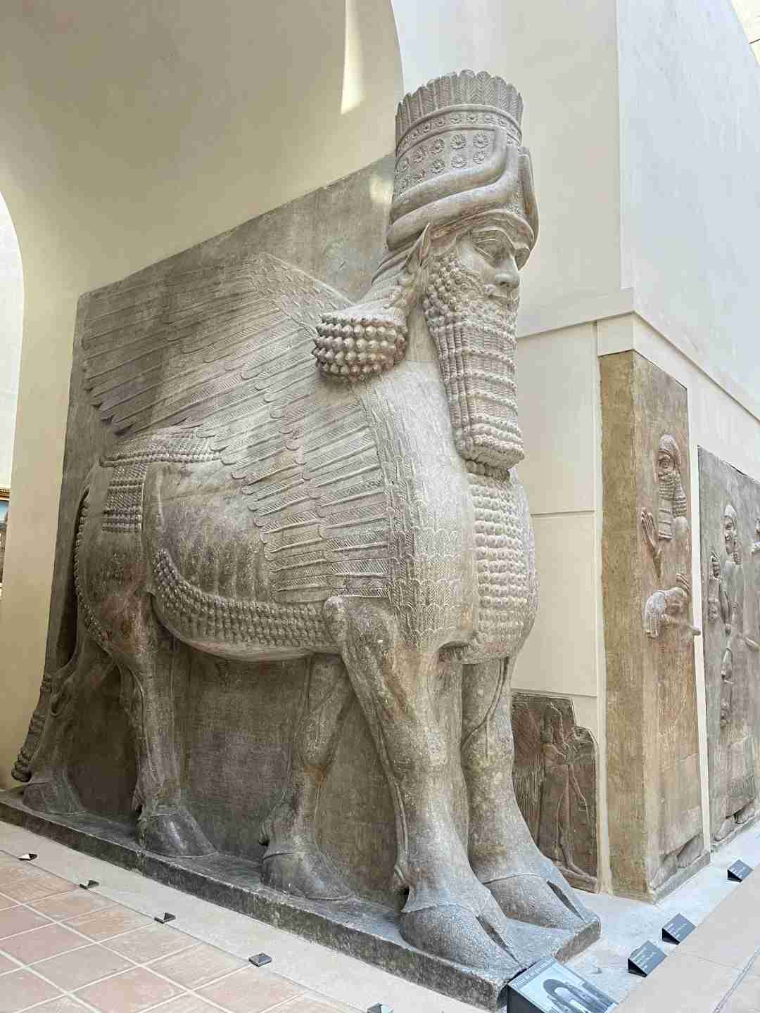 Minuit au Louvre : un guide complet pour visiter le musée du Louvre la nuit