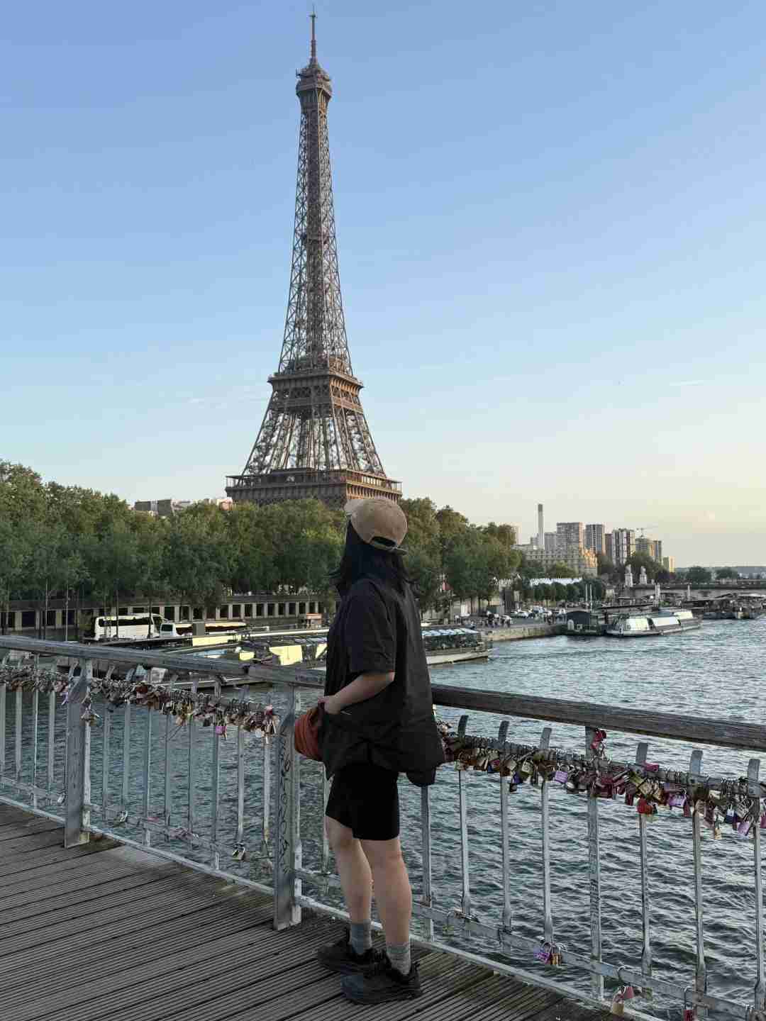 Évitez la croisière sur la Seine : conseils d'expert pour un embarquement plus rapide et un accès prioritaire