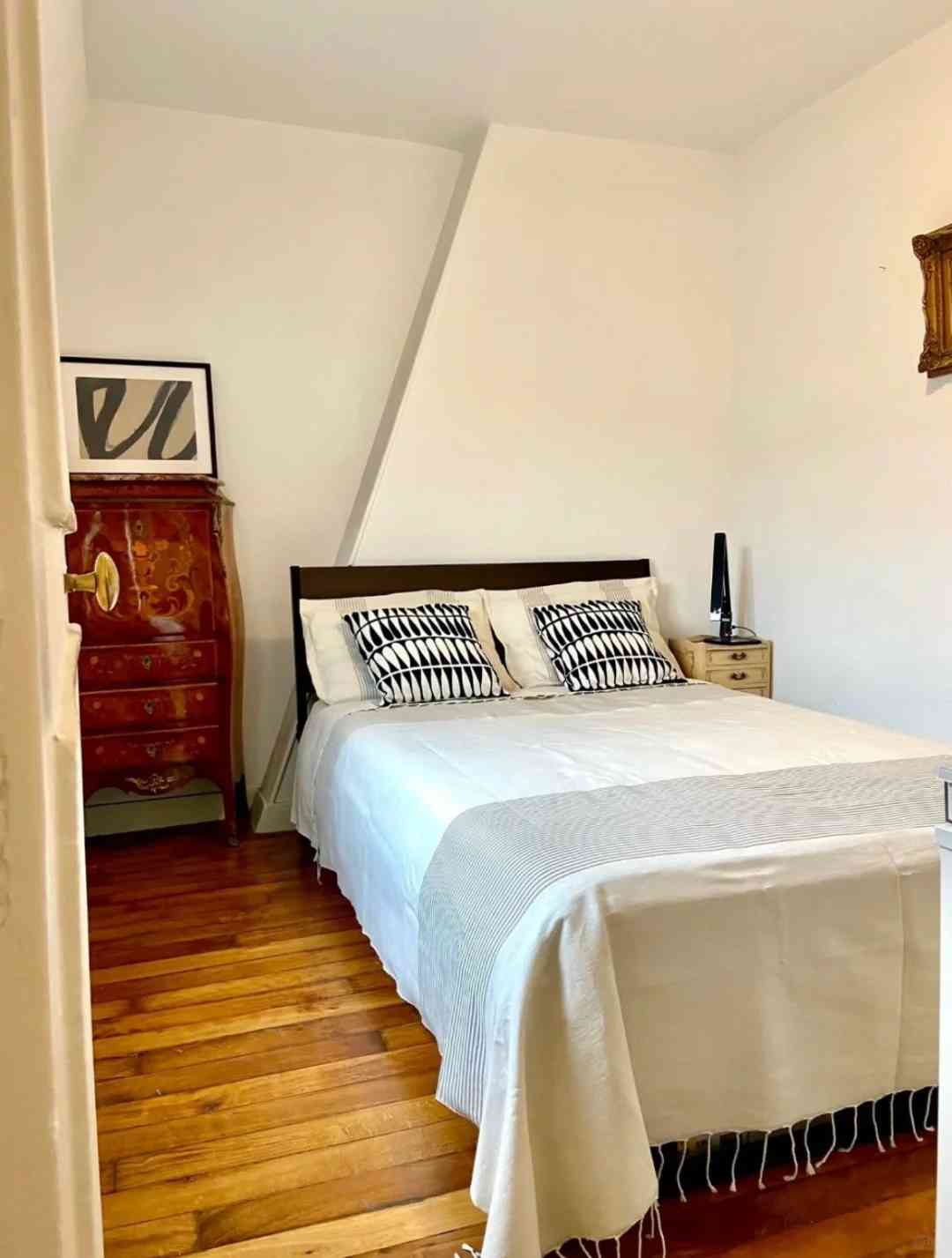 Pourquoi je réserve à nouveau cette même location à Paris : Une expérience authentique locale et des astuces pour un séjour abordable